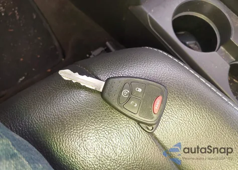 2016 Jeep Compass Latitude z USA, uszkodzony, nr VIN 1C4NJDEB9GD662442